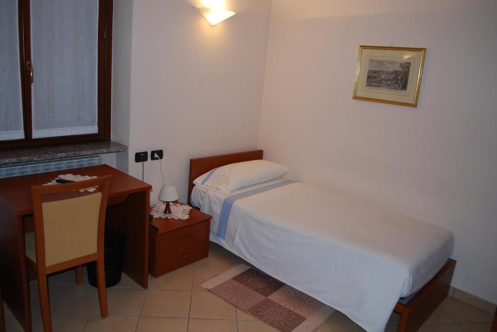 Albergo Sole Mariano Comense Habitación foto