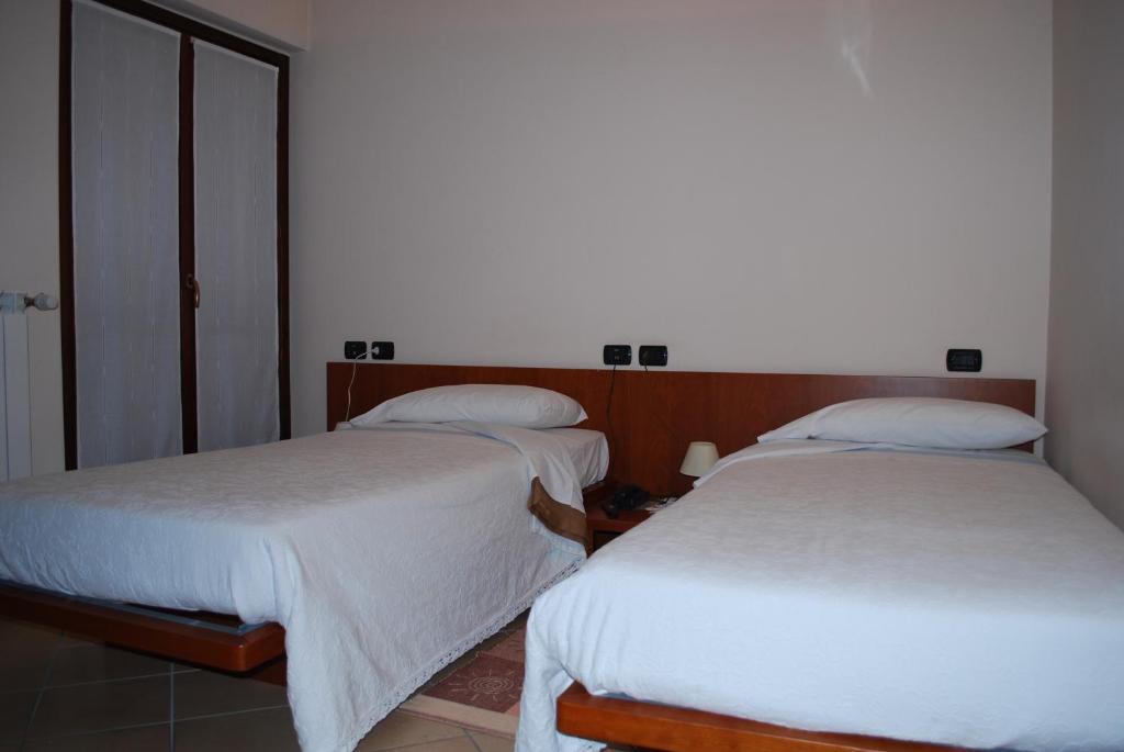 Albergo Sole Mariano Comense Habitación foto